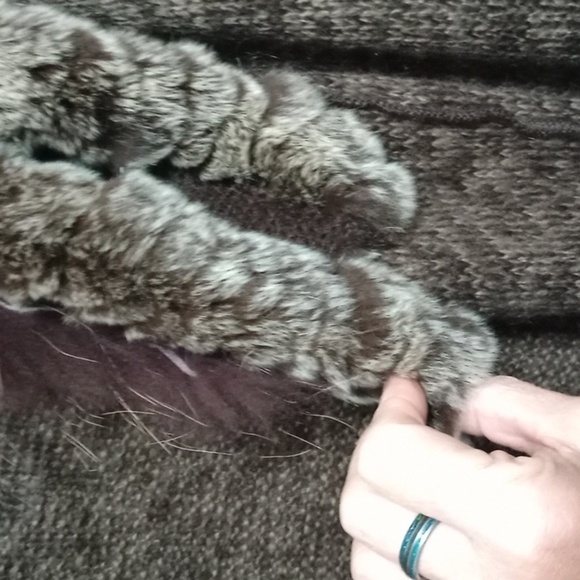 Tempo Paris full length sweater coat, fur collar and trim, super soft s/m size - Picture 4 of 8